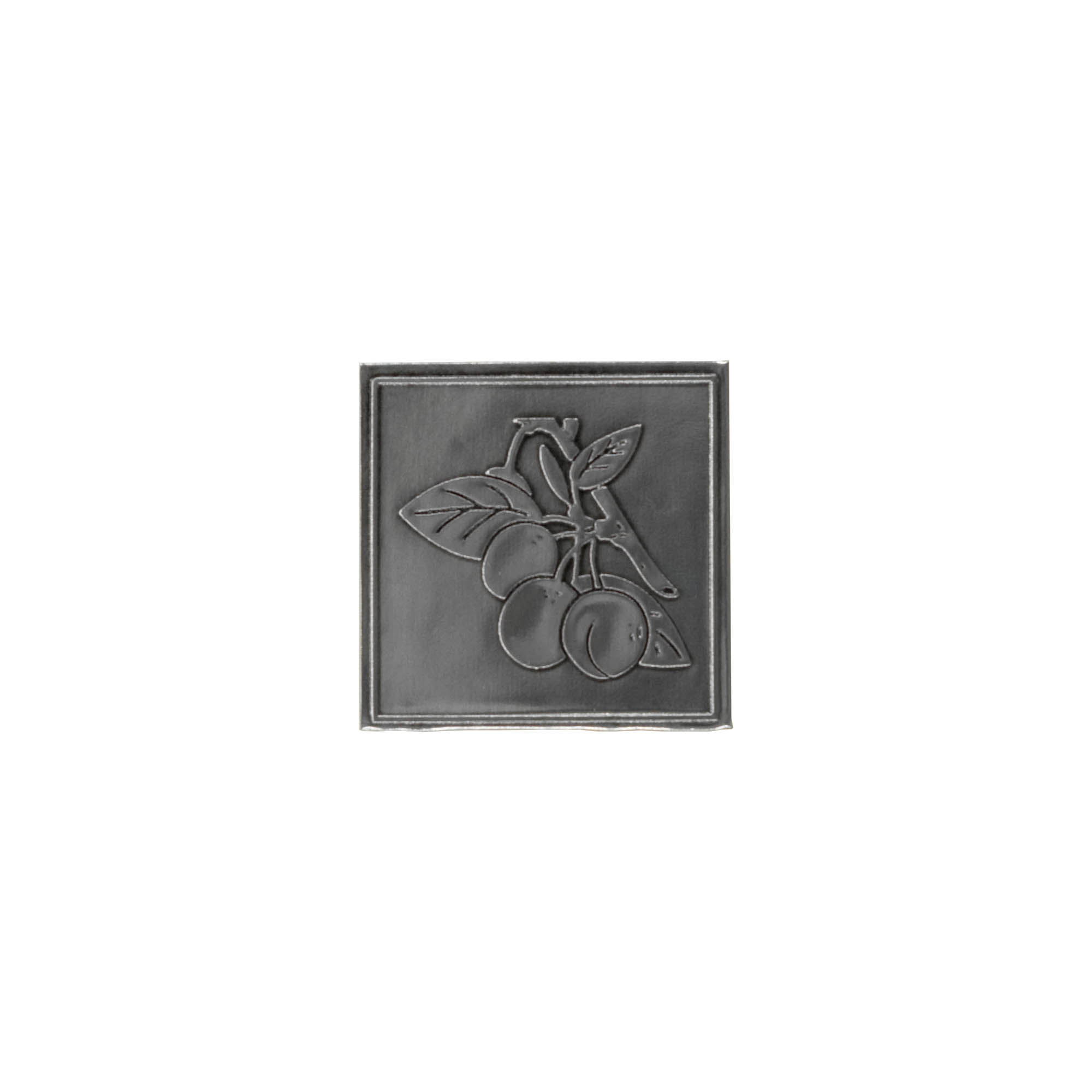 Tin-etiket 'Mirabelle', firkantet, metal, sølv Tin-etiket 'Mirabelle', firkantet, metal, sølv