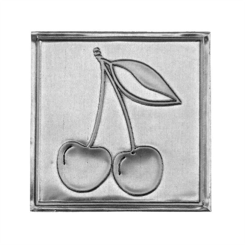 Tinlabel 'Kirsebær', kvadratisk, metal, sølv