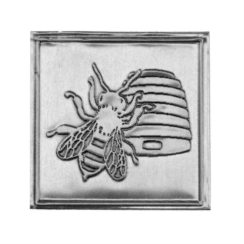 Tinmærkat 'Honning', firkantet, metal, sølv Tinmærkat 'Honning', firkantet, metal, sølv